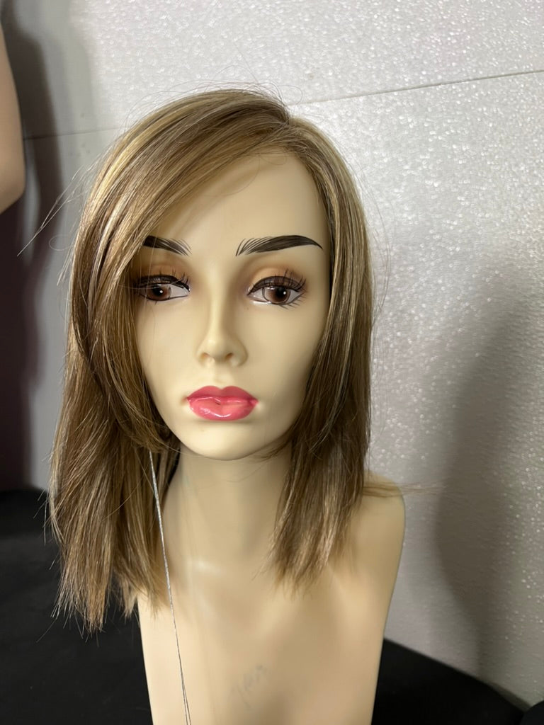 XTRA Estetica Sample Wig 