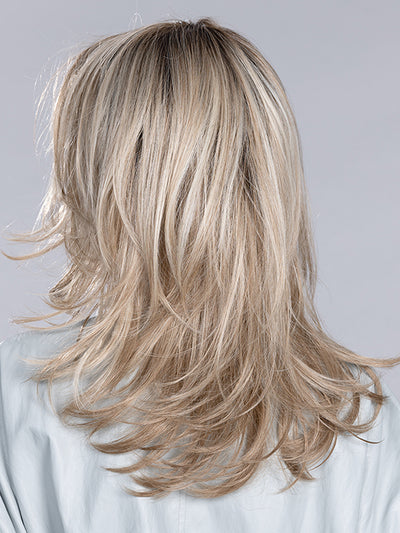 Voice Large by Ellen Wille in Sandy Blonde Rooted