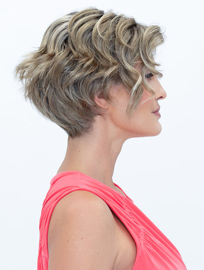 Donna from Envy by Alan Eaton in Golden Sandstone