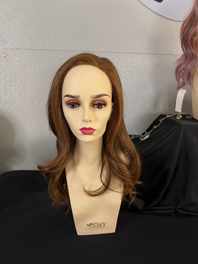 Shirley's Wig Shoppe Sample #SWS-057