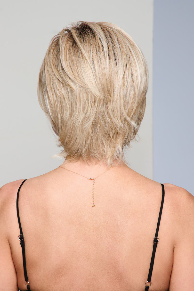 Chic Boutique by Raquel Welch in RL19/23SS Shaded Biscuit