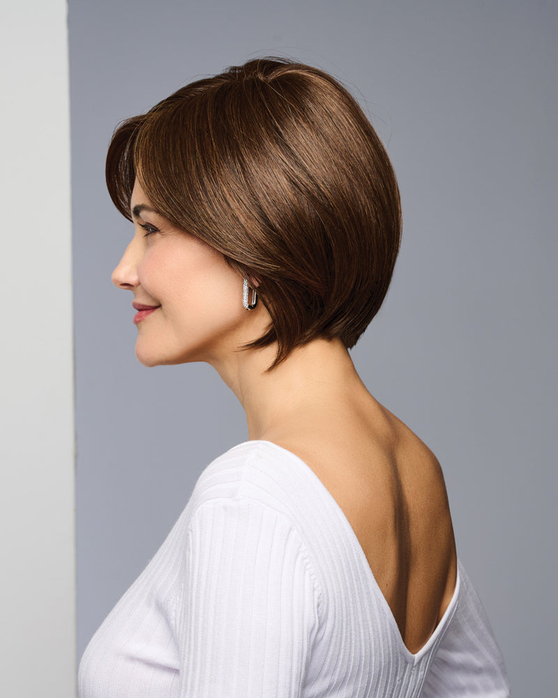 Top Billing 8" by Raquel Welch in RL6/30 Copper Mahogany