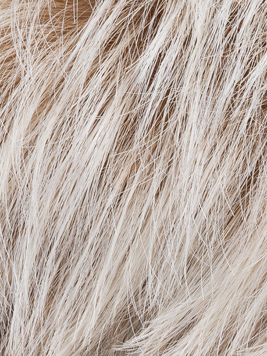 Platin Blonde Rooted by Ellen Wille