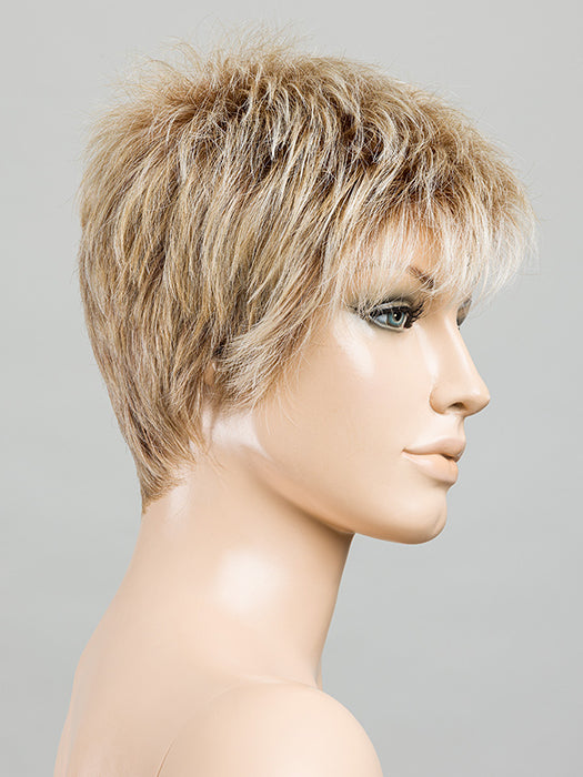 Chat in Sandy Blonde Rooted by Ellen Wille