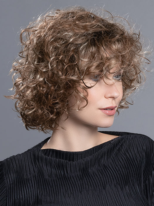 Loop Wig by Ellen Wille | Changes Collection | Synthetic Fiber